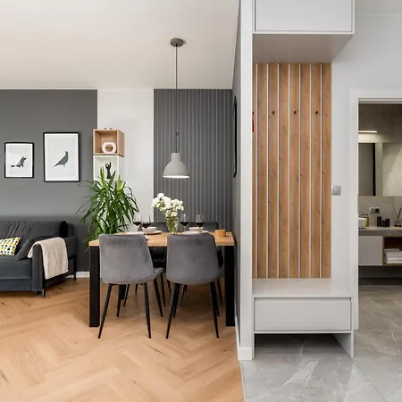 Quantum Premium & Free Parking! *